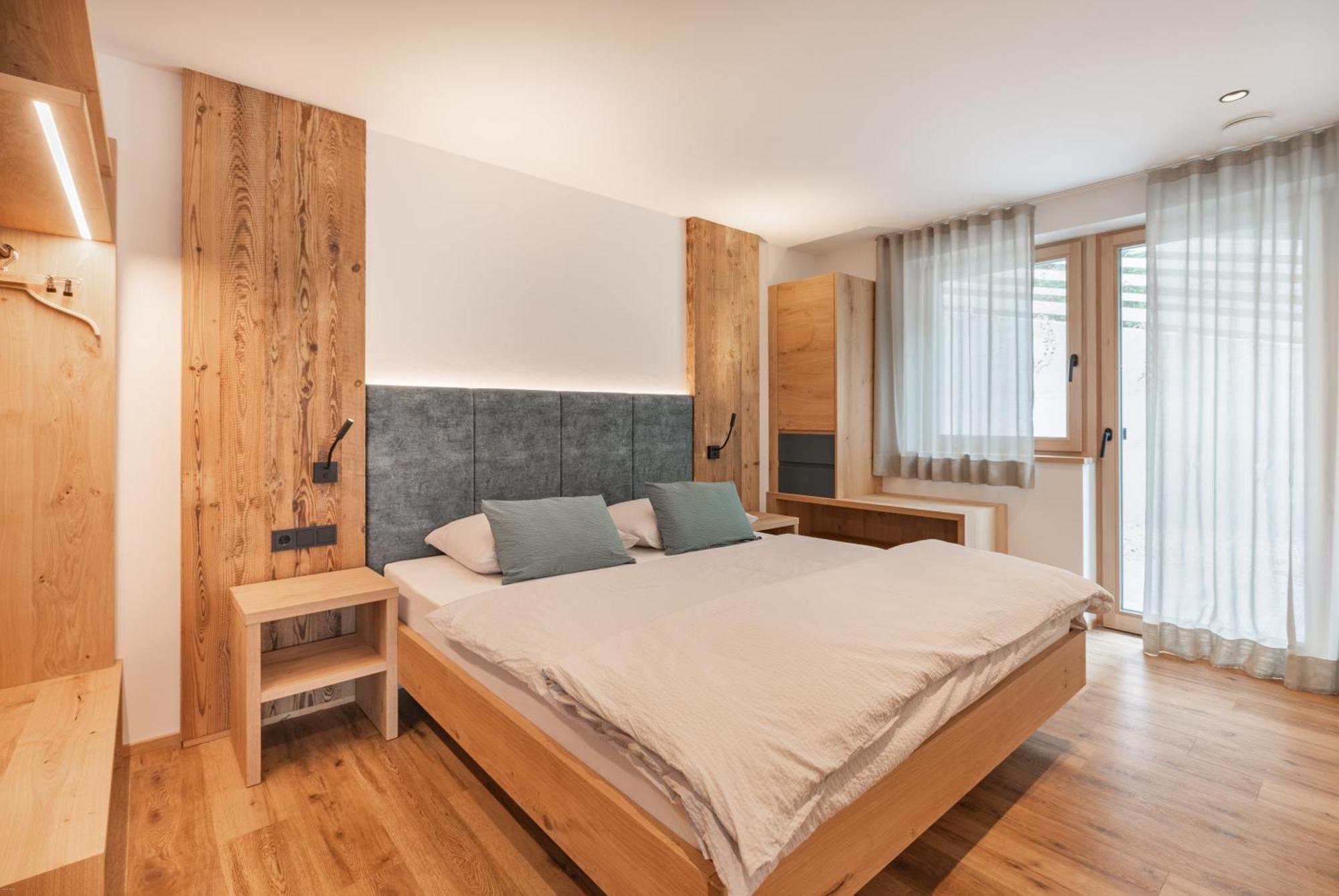 פיה Linhea Apartments מראה חיצוני תמונה